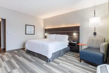 בית מלון כפרי Holiday Inn Express & Suites Ottawa, An Ihg