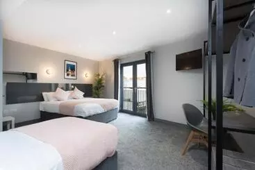 Hotel Càpsula Bank Square Town House