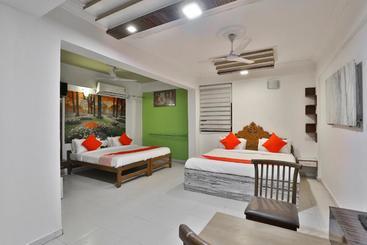 Oyo 30714 Hotel Krishna