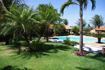 פנסיון Kiwi Pousada & Lounge