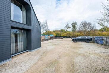 فندق على الطريق M Otel E40