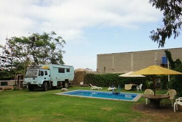 酒店 Huanchaco Gardens