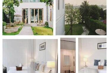 בית מלון כפרי White Wall Riverfront