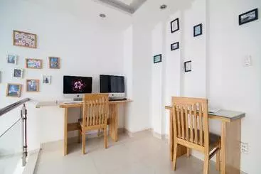 پانسیون Reddoorz @ Bui Vien Walking Street  Hostel