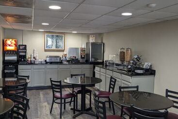 Отель Wingate By Wyndham Somerset