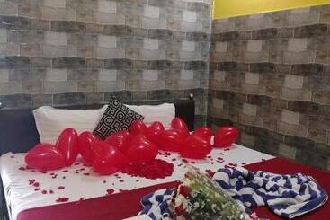 Pensionat Baga F Leisure Stay Guest House