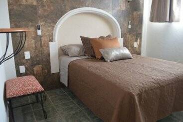 هتل Boutique La Josefina   Adults Only