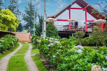 Pensão Pousada Monjolos De Minas