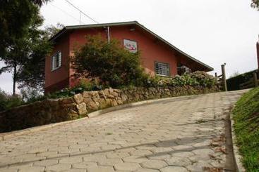 פנסיון Pousada Três Orelhas   Gonçalves Mg