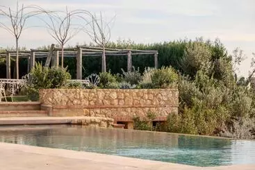 Hotelli Podere Le Mezzelune