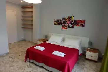 تختخواب و صبحانه Room 110 Bari  Guesthouse