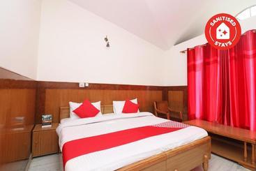 Oyo 28046 Hotel Amrit Sagar