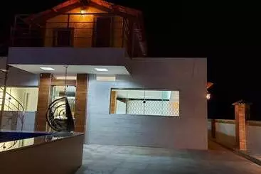 Majatalo Suites Porto Frevo