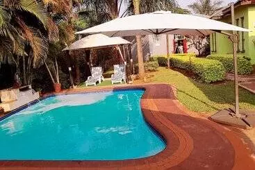 Pension Rs Garden Guesthouse