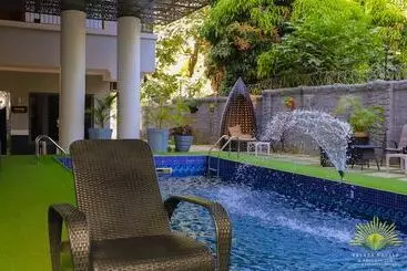 Valada Hotel And Resorts