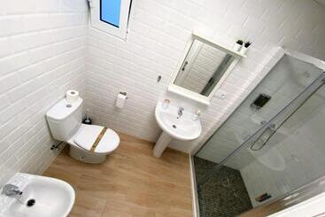 פנסיון Bienvenidos Rooms Xàtiva