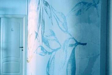 住宿加早餐 A Due Passi Olbia