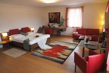 ホテル Die Residenz