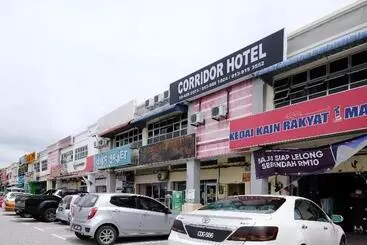 Oyo 720 Corridor Hotel 2