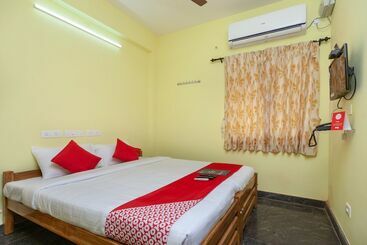 Hotel Oyo 18955 St Residency