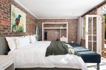 膳宿费 De Zeven Guest Lodge