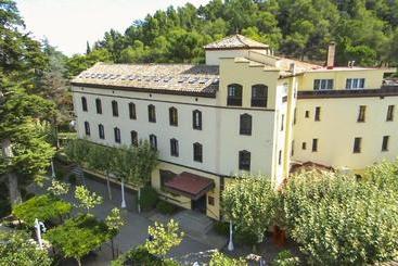 هاستل Finca La Capella