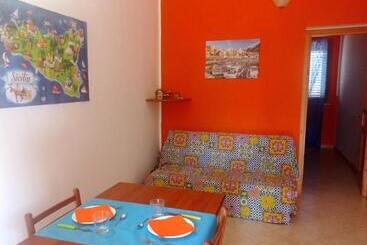 ベッドアンドブレックファースト Bb Scopello