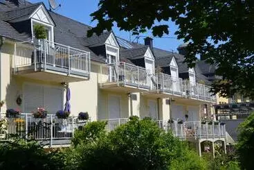 Majatalo Gästehaus Alt Mehring