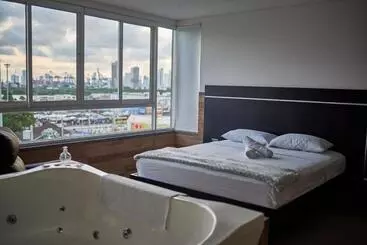 ホテル La Esperanza