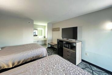 Motelli Super 8 By Wyndham Sulphur South