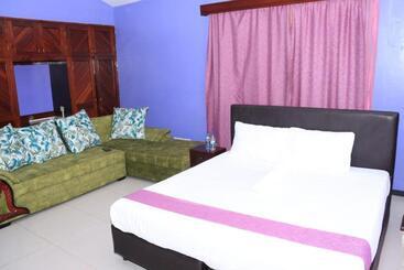 Aamiaismajoitus (B&B) Mweru Villas