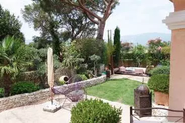 Aamiaismajoitus (B&B) Chez Virginie