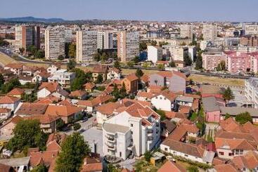 هتل Rubicon Garni