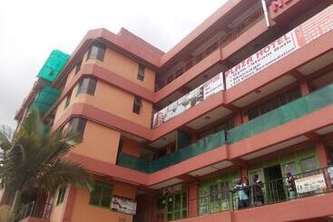 هتل Neptune Plaza