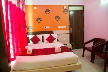 Hotel M K Arcade