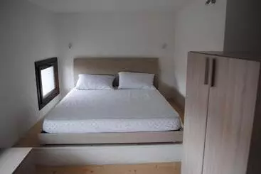 Apart Otel Luxar Room