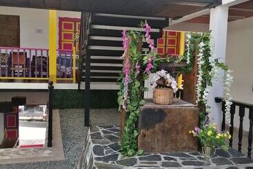 ホテル La Tia Emiss