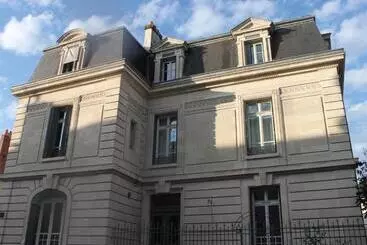 Huoneistohotelli La Maison Blanche   Apparthôtels De Charme Chic & Cosy à 350m Du Cœur De Ville De Limoges   Accès Au
