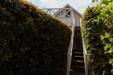 Pension The Habit Guesthouse