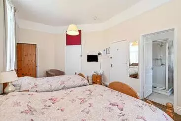 ペンション Trevarner Guest House