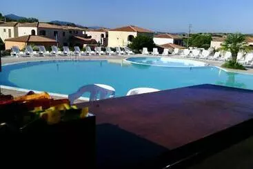 Sardinia Beach Apartments