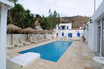 Hotel Lithos Studios