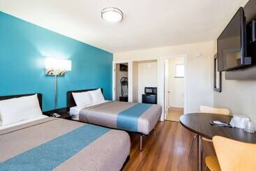 Motel 6odessa, Tx  2nd Street