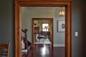 Traverston Retreat B&b