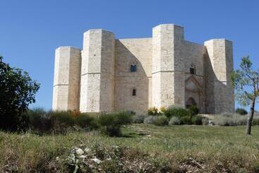 פנסיון Una Volta A Martina