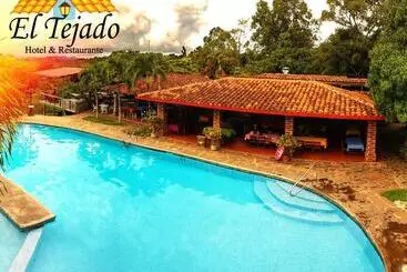 ホテル El Tejado