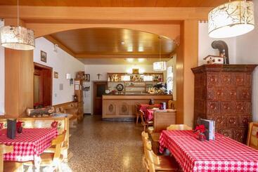 Отель Stella Alpina