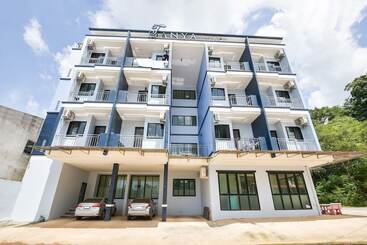 Aparthotel Tanya Place