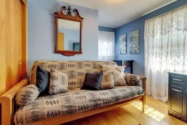 Gîte Rural 5 Mi To Lake Erie! Cozy Monroe Home & Private Yard