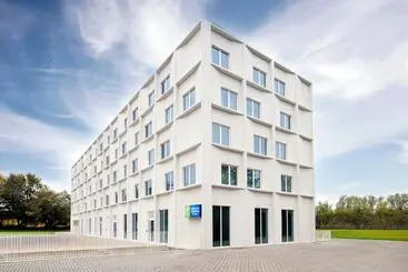 Hotel Holiday Inn Express & Suites Ghent By Ihg